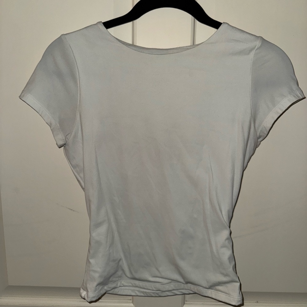White t-shirt